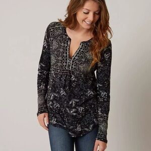 Lucky Brand black printed split neck top